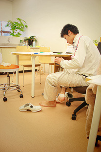 足底腱膜炎（足底筋膜炎）のテーピング実験　ｌ富士・富士宮・清水　若葉治療院