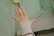 　　　若葉治療院(本院)のブログ-腱鞘炎　親指　痛い　開かない　治療
