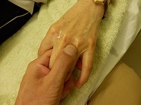 　　　若葉治療院(本院)のブログ-突き指の治し方